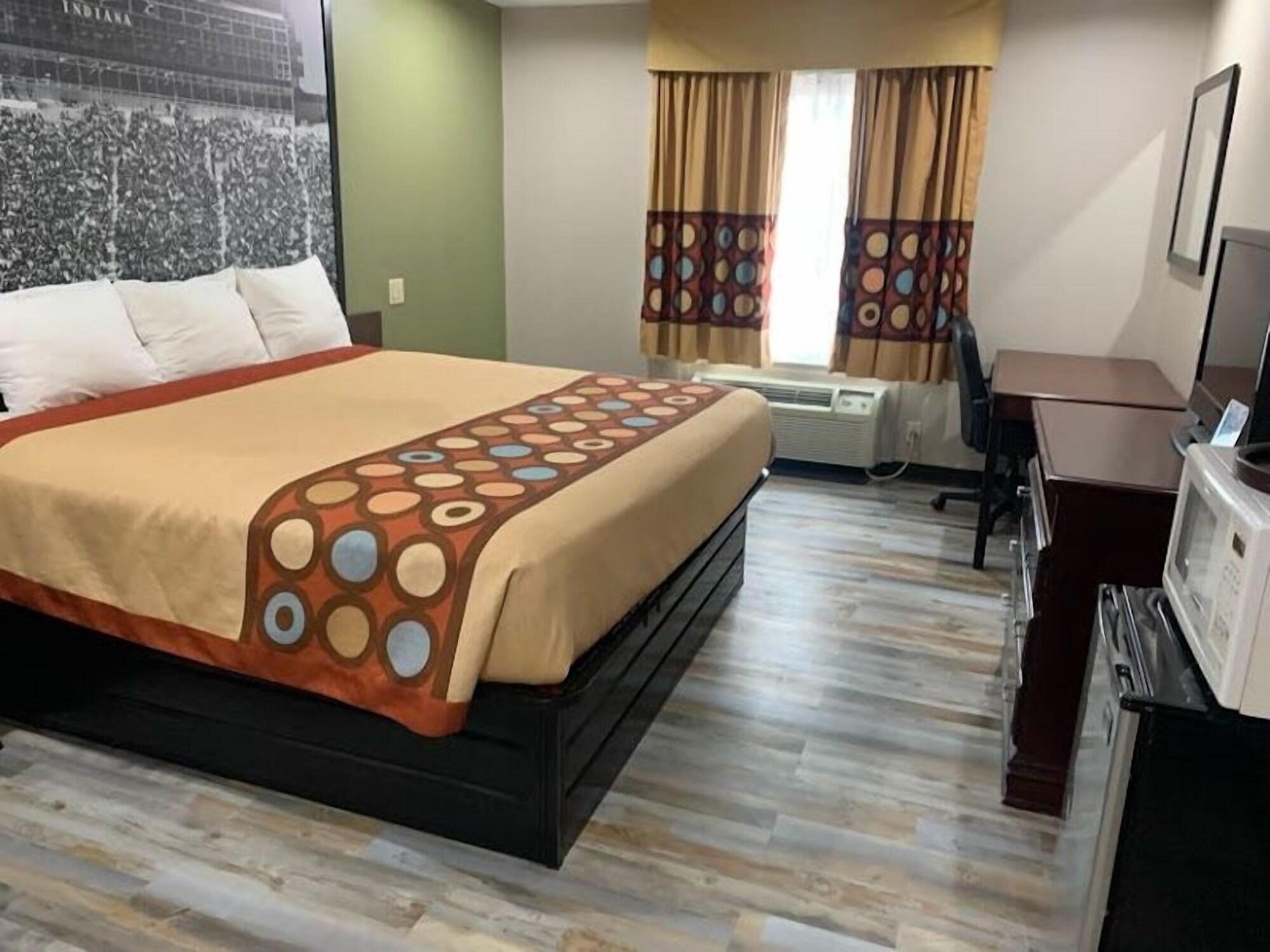 Super 8 By Wyndham Frankfort In Ngoại thất bức ảnh