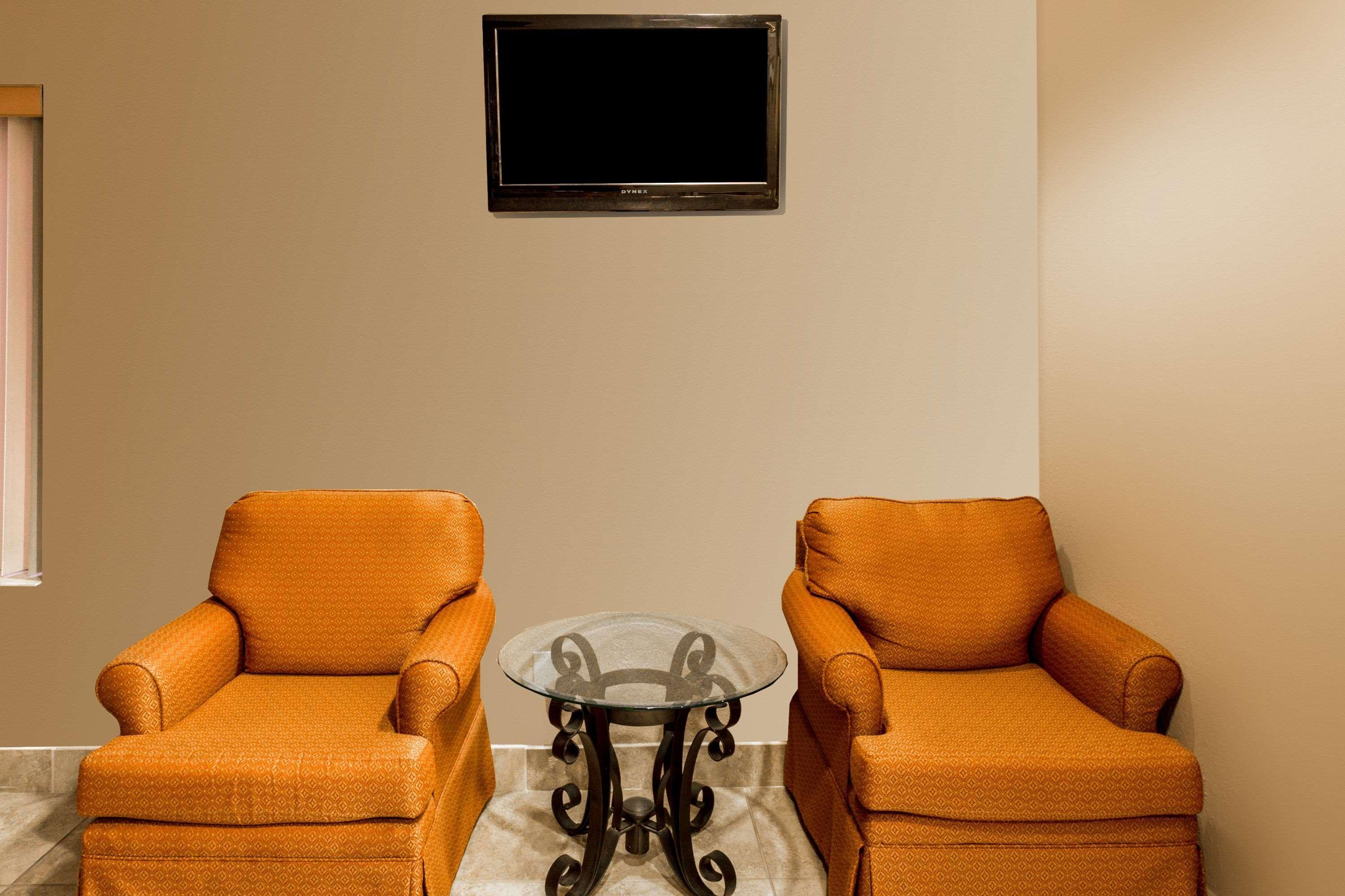 Super 8 By Wyndham Frankfort In Ngoại thất bức ảnh